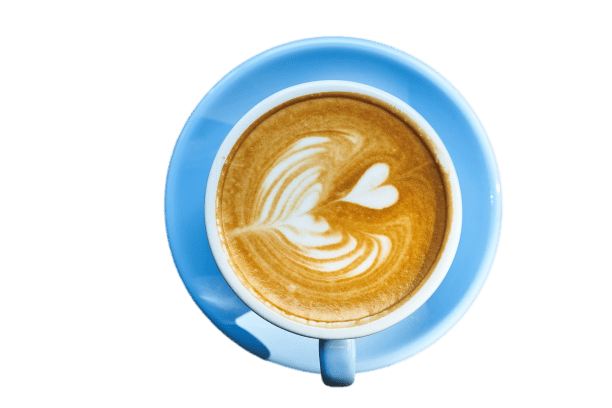 taza de café con corazón dibujado en la espuma